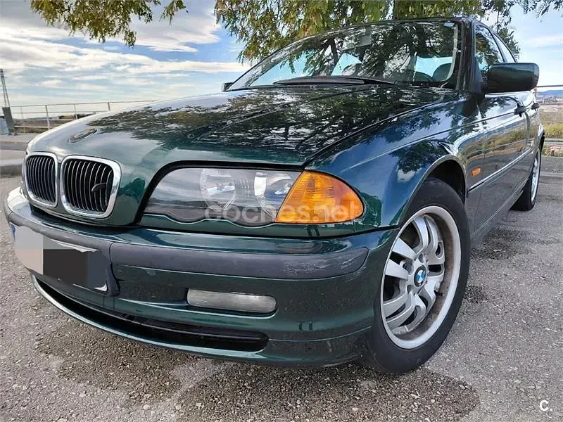 Usado BMW 320 136 CV (100 kW) 2000 Verde Berlina