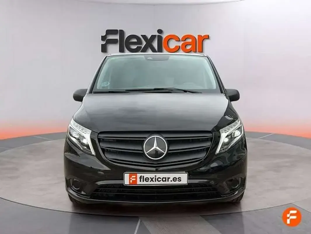 Usado Mercedes Vito Marco Polo 136 CV (100 kW) 2022 Negro Van