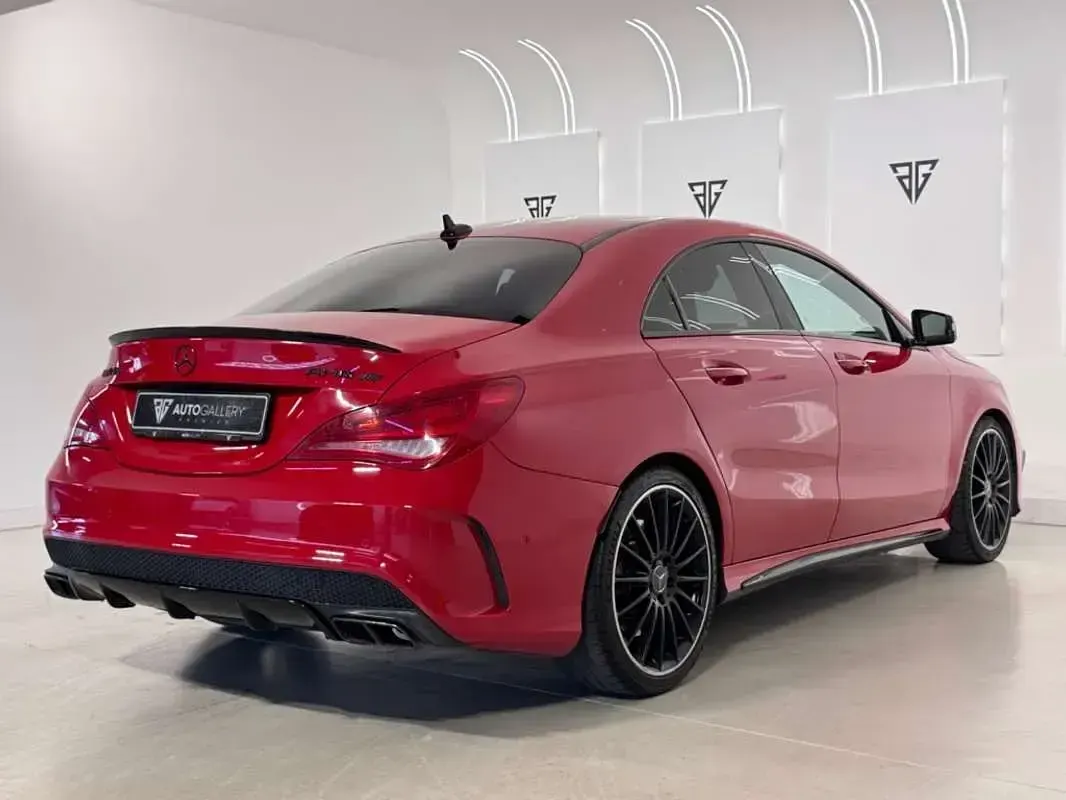 Usado Mercedes CLA45 AMG AMG 360 CV (264 kW) 2015 Rojo Coupe