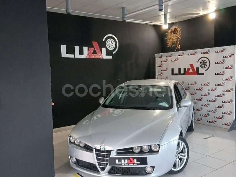 Usado Alfa Romeo 159 150 CV (110 kW) 2005 Gris / plata Berlina