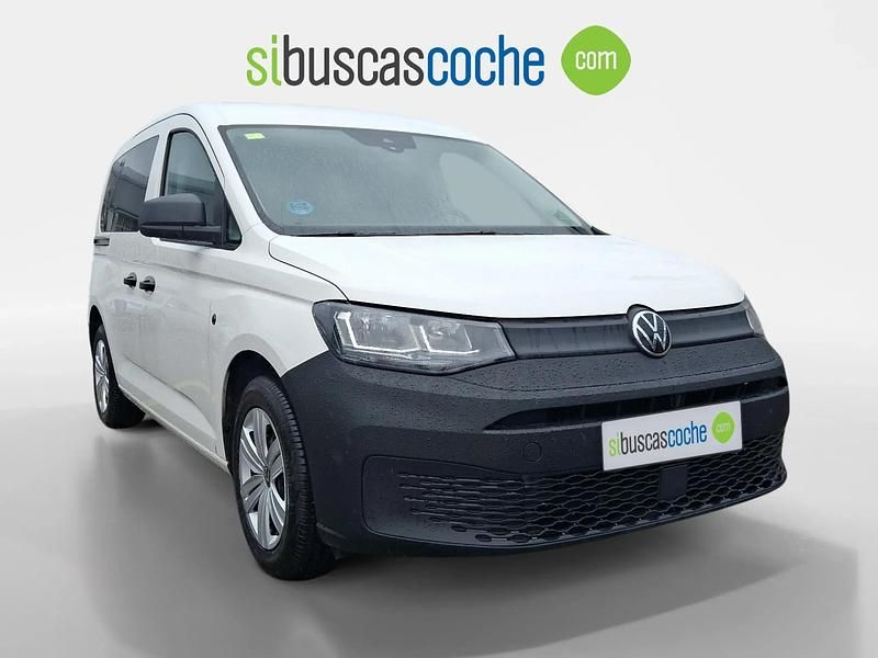 Usado VW Caddy 102 CV (75 kW) 2022 Blanco Monovolumen
