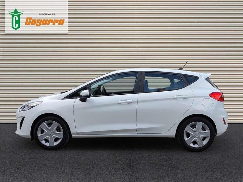 Usado Ford Fiesta Trend 75 CV (55 kW) 2020 Blanco Utilitario