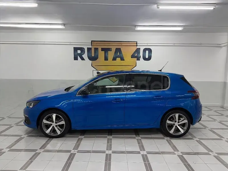 Usado Peugeot 308 GT-line 130 HP (95 kW) 2020 Azul Sedan