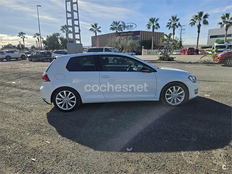 Usado VW Golf VII Advance 150 CV (110 kW) 2013 Blanco Berlina