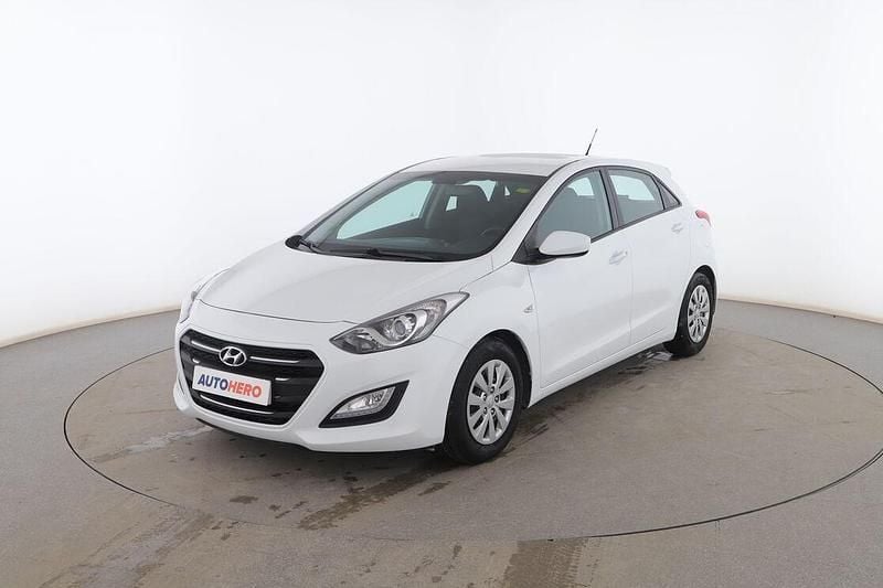 Blanco Usado 2016 Hyundai i30 Utilitario | 10.199 € (Precio justo) - Imagen 1/3
