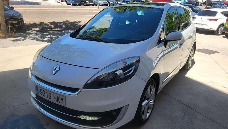 Blanco Usado 2012 Renault Grand Scénic III Dynamique Monovolumen | 6000 € (Buen precio) - Imagen 1/4