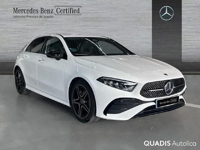Usado Mercedes A200 AMG line 150 CV (110 kW) 2025 Blanco polar