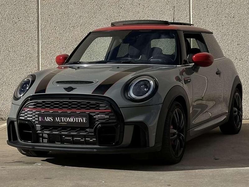 Usado Mini John Cooper Works 231 CV (169 kW) 2021 Gris Utilitario