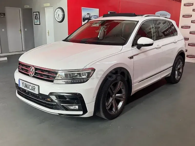 Usado VW Tiguan Sportline 150 CV (110 kW) 2018 Blanco SUV