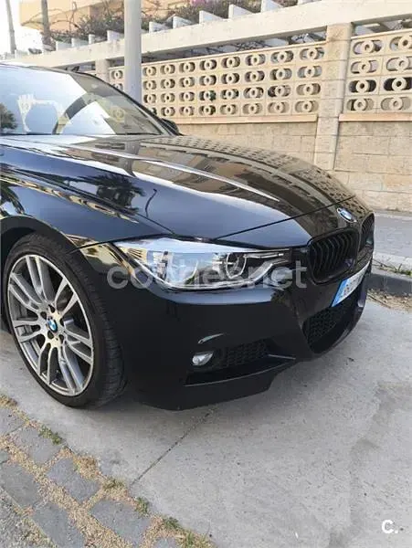 Usado BMW 318 Performance 143 CV (105 kW) 2016 Negro Familiar