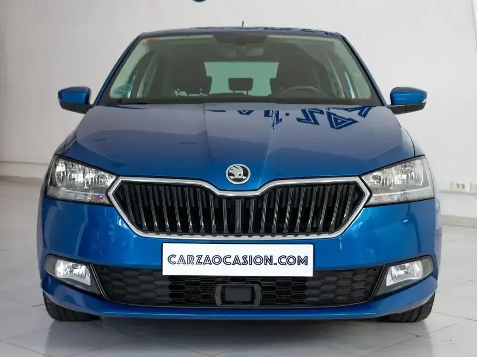 Usado Skoda Fabia 95 CV (69 kW) 2021 Azul Utilitario