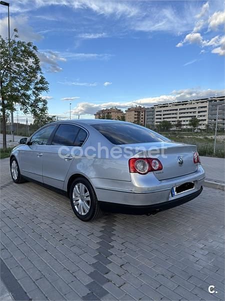 Brugt VW Passat Highline 140 HK (102 kW) 2007 Grå Sedan