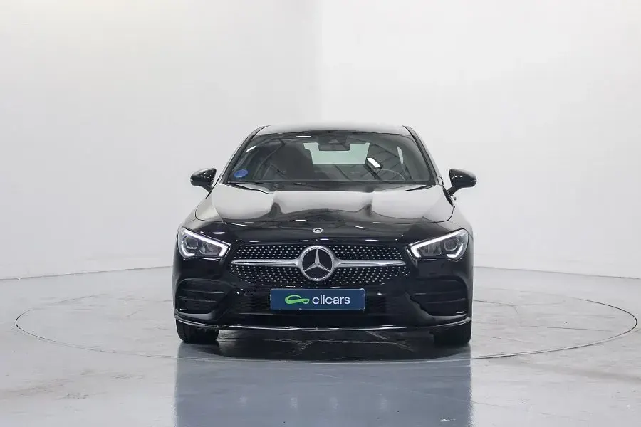 Usado Mercedes CLA250e 218 CV (160 kW) 2023 Negro Berlina