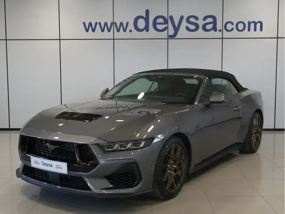 Nuevo Ford Mustang GT 446 CV (328 kW) 2026 Gris Descapotable