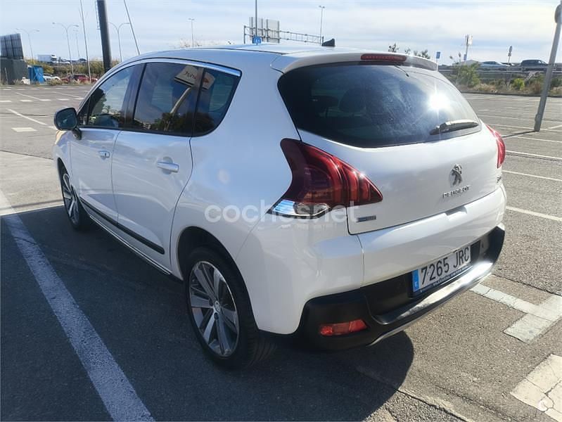 Usado Peugeot 3008 Crossway 130 CV (95 kW) 2016 Blanco Berlina