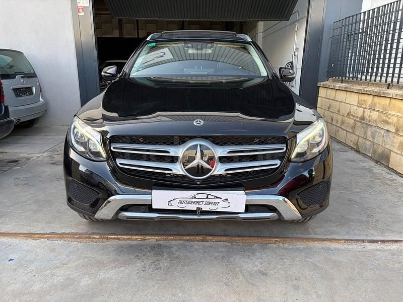 Usado Mercedes GLC220 170 CV (125 kW) 2018 Negro SUV