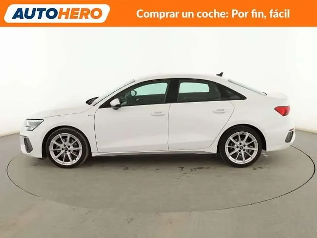Usado Audi A3 S-Line 150 CV (110 kW) 2021 Blanco Berlina