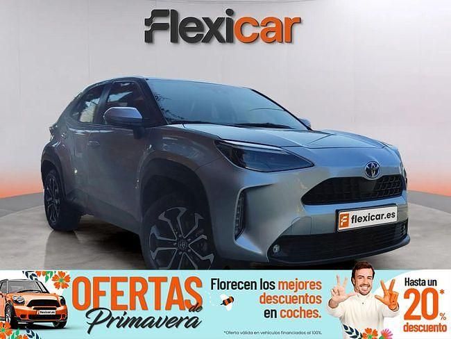 Usado Toyota Yaris Hybrid Active 116 CV (85 kW) 2024 Gris