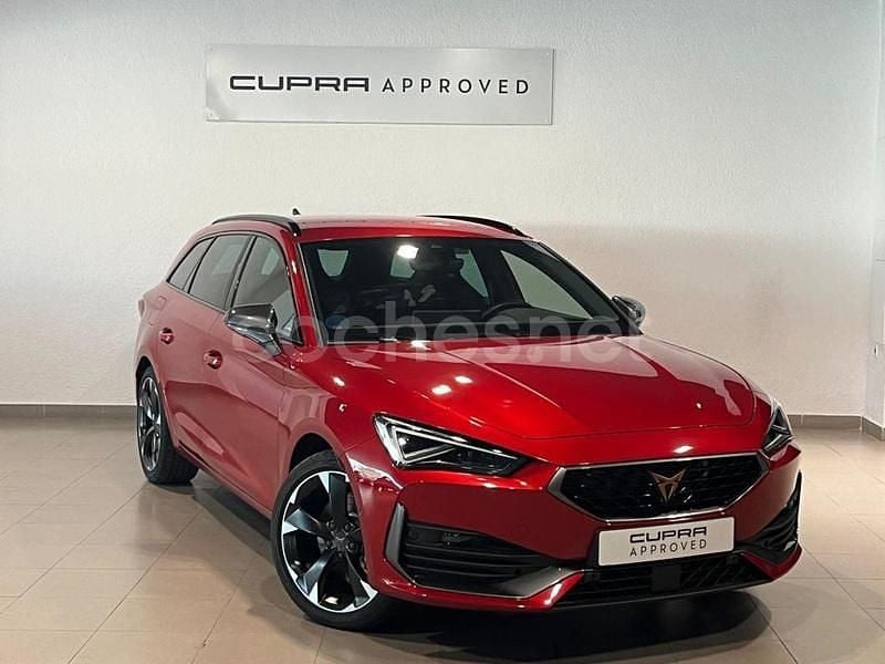 Rojo Usado 2024 Cupra Leon Familiar | 29.990 € (Precio justo) - Imagen 1/4