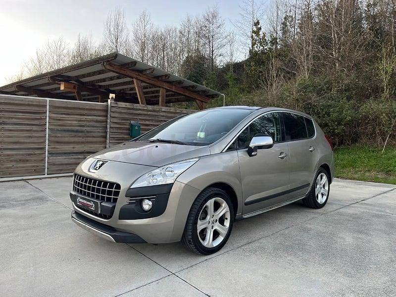 Usado Peugeot 3008 Sport 112 CV (82 kW) 2011 Beige Familiar