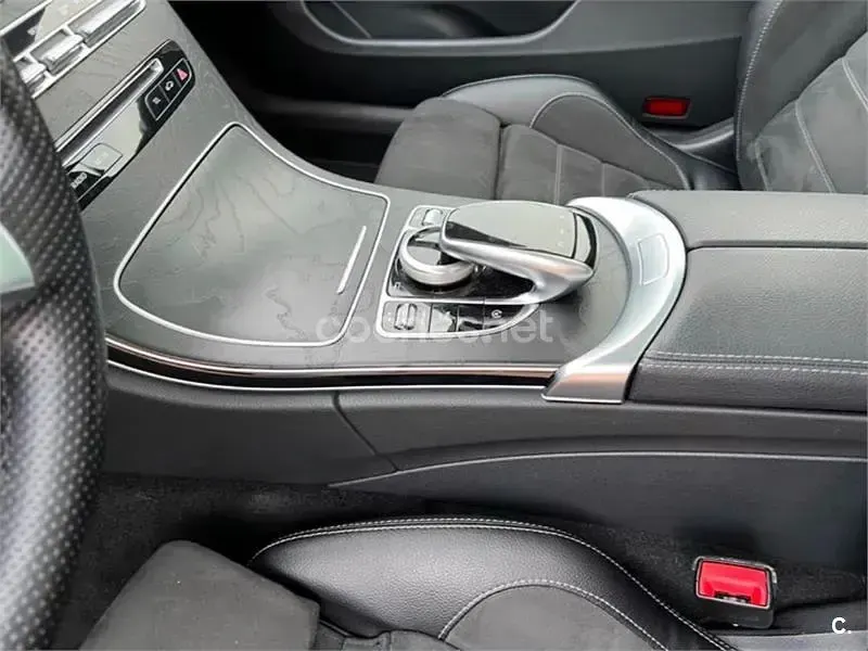 Usado Mercedes C220 AMG line 170 CV (125 kW) 2017 Negro Coupe