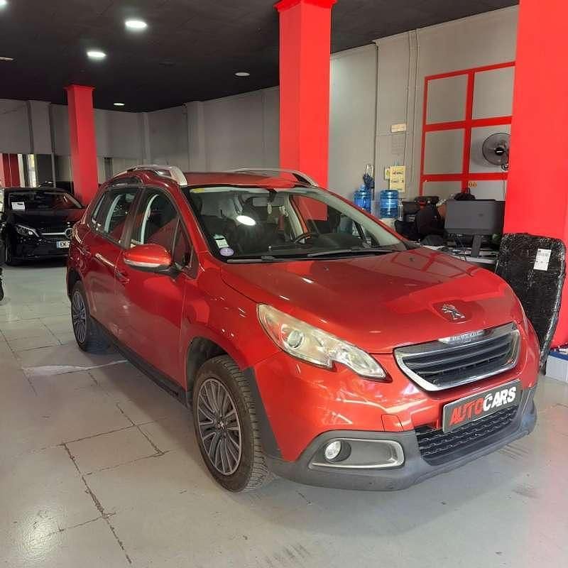 Usado Peugeot 2008 Access 82 CV (60 kW) 2015 Naranja SUV