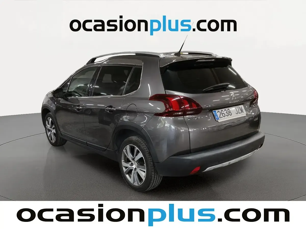 Usado Peugeot 2008 Allure 110 CV (80 kW) 2017 Gris SUV