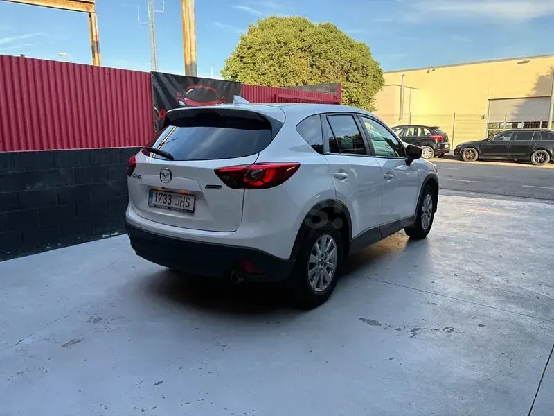 Usado Mazda CX-5 Style 150 CV (110 kW) 2016 Blanco SUV