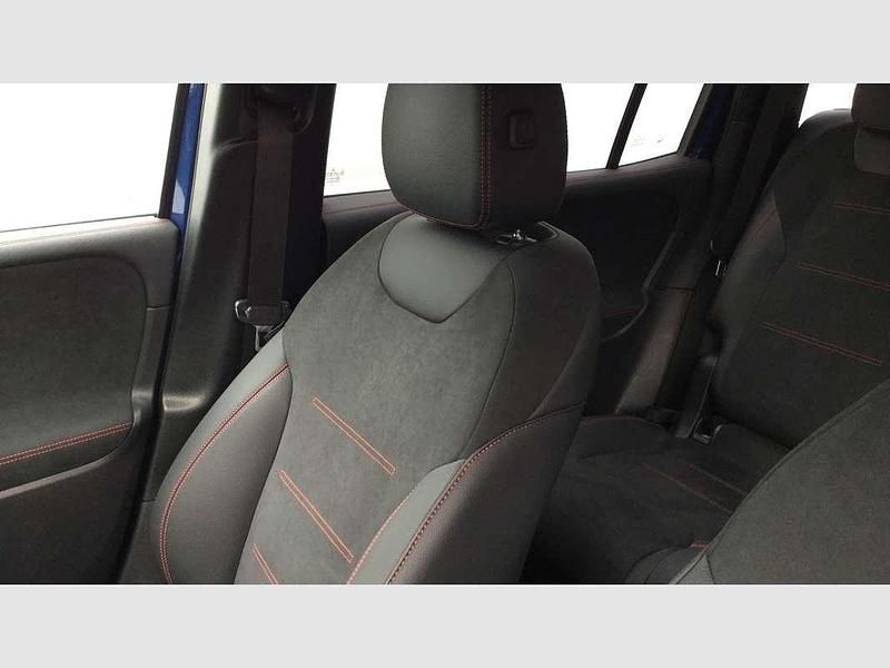 Usado Mercedes EQB250+ 139 kW (190 CV) 2025 Gris SUV