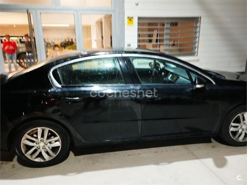 Negro Usado 2016 Peugeot 508 Active Berlina | 7000 € (Precio justo) - Imagen 1/4