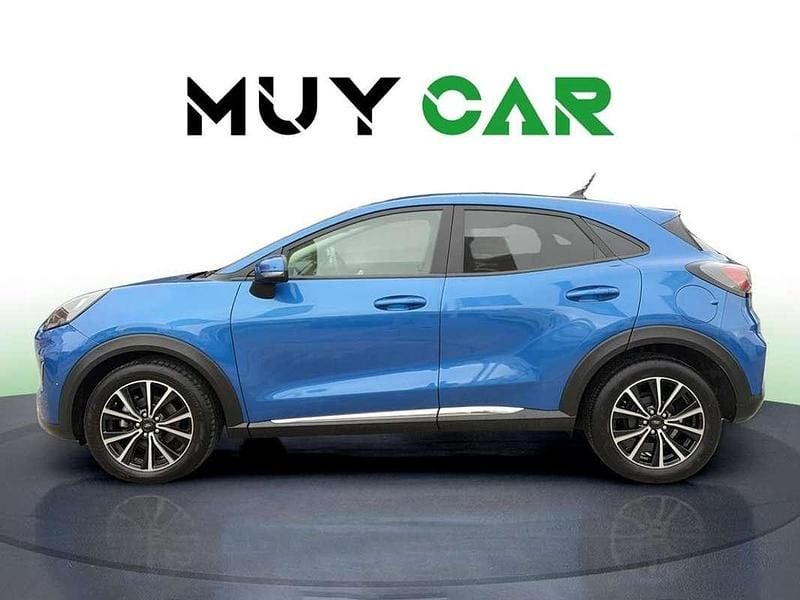 Käytetty Ford Puma Titanium 120 HP (88 kW) 2021 Sininen Katumaasturi