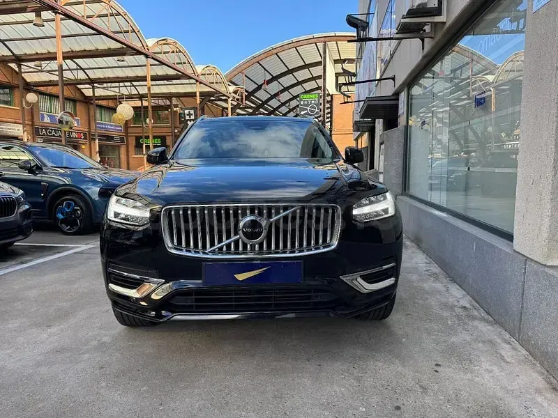 Usado Volvo XC90 Plus 455 CV (334 kW) 2023 Negro SUV