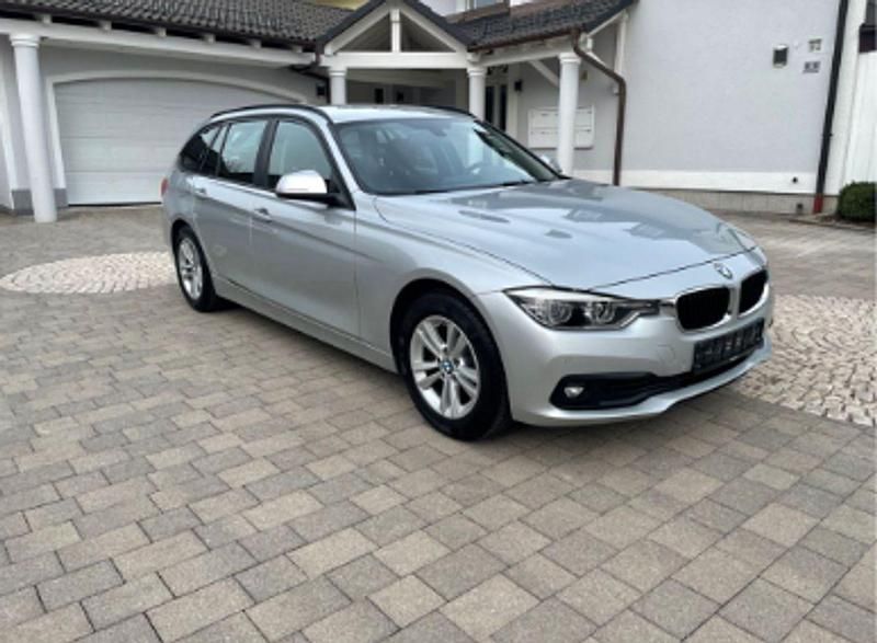Usado BMW 320 190 CV (139 kW) 2019 Plata metalizado Familiar