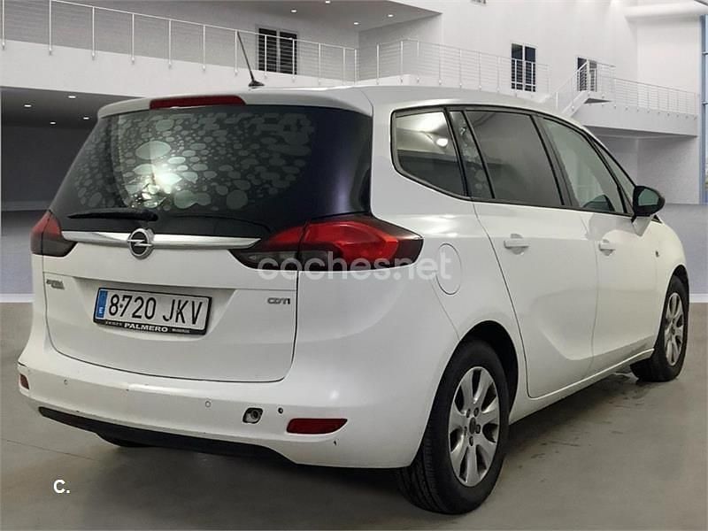 Usado Opel Zafira Tourer Expression 120 CV (88 kW) 2015 Blanco Monovolumen