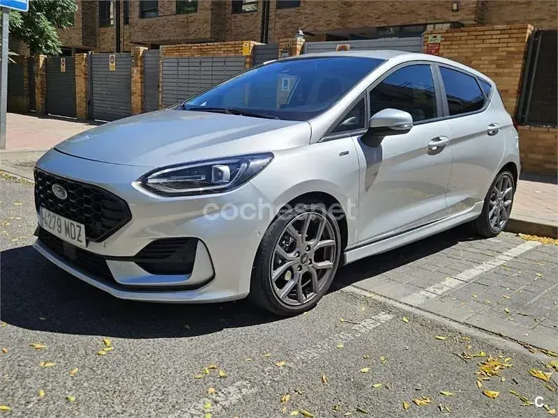 Usado Ford Fiesta ST-Line 125 CV (91 kW) 2023 Blanco Utilitario