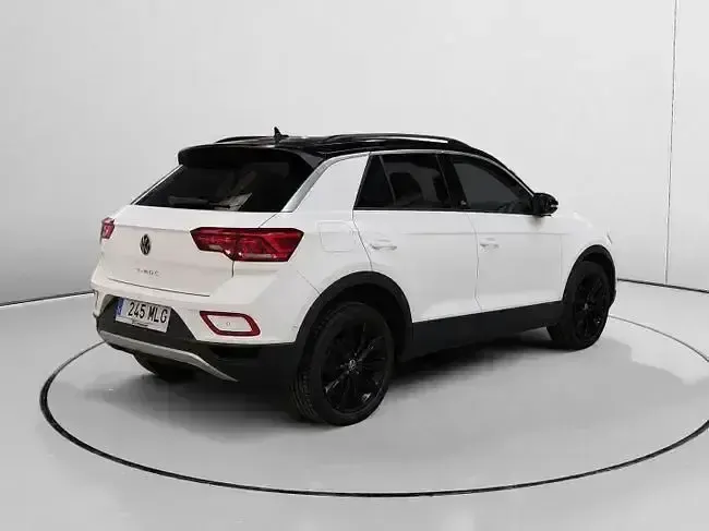 Usado VW T-Roc 110 CV (80 kW) 2023 Blanco SUV