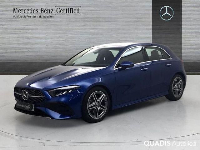 Usado Mercedes A200 AMG line 150 CV (110 kW) 2025 Azul espectra