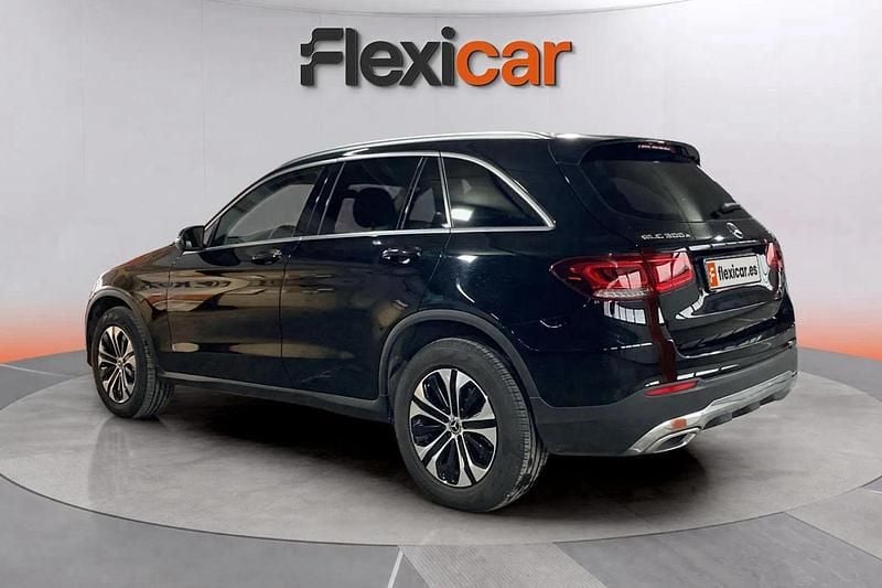 Usado Mercedes GLC300e 258 CV (189 kW) 2021 Negro