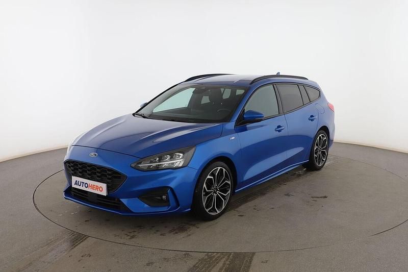 Azul Usado 2020 Ford Focus ST-Line Familiar | 16.999 € (Un poco caro) - Imagen 1/3