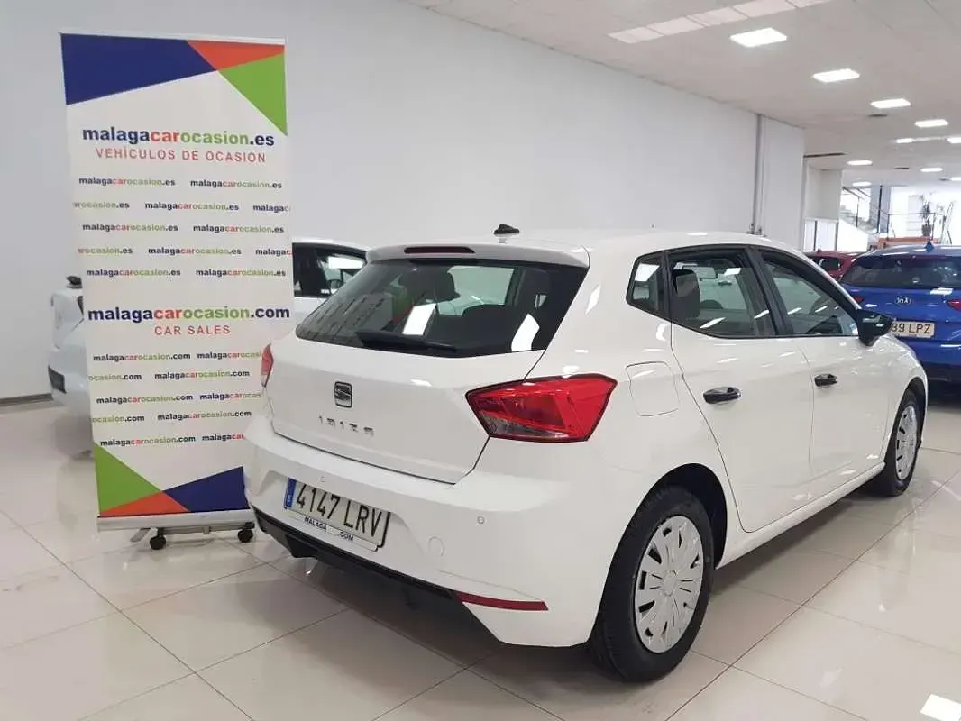 Usado Seat Ibiza Reference 80 CV (58 kW) 2021 Blanco Utilitario