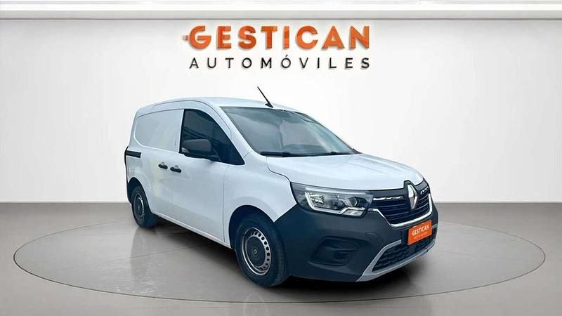 Usado Renault Kangoo 75 CV (55 kW) 2022 Blanco Monovolumen