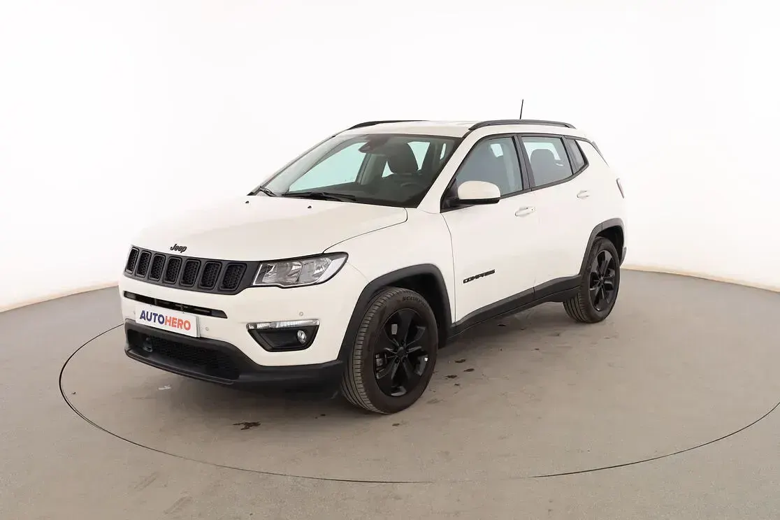 Usado Jeep Compass Night Eagle 120 CV (88 kW) 2019 SUV