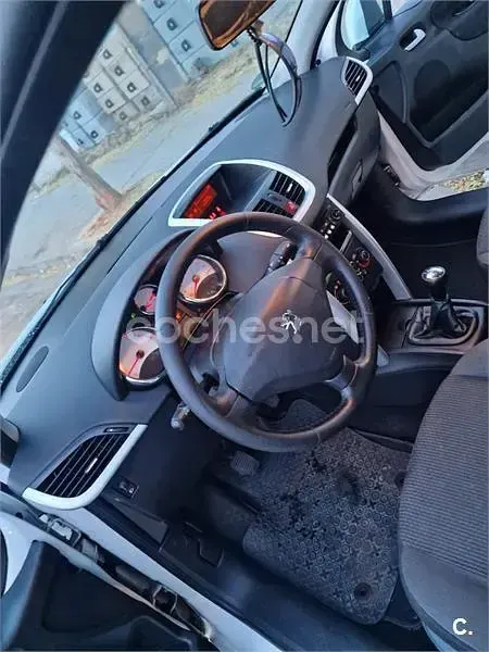 Usado Peugeot 207 Sport 95 CV (69 kW) 2012 Blanco Berlina