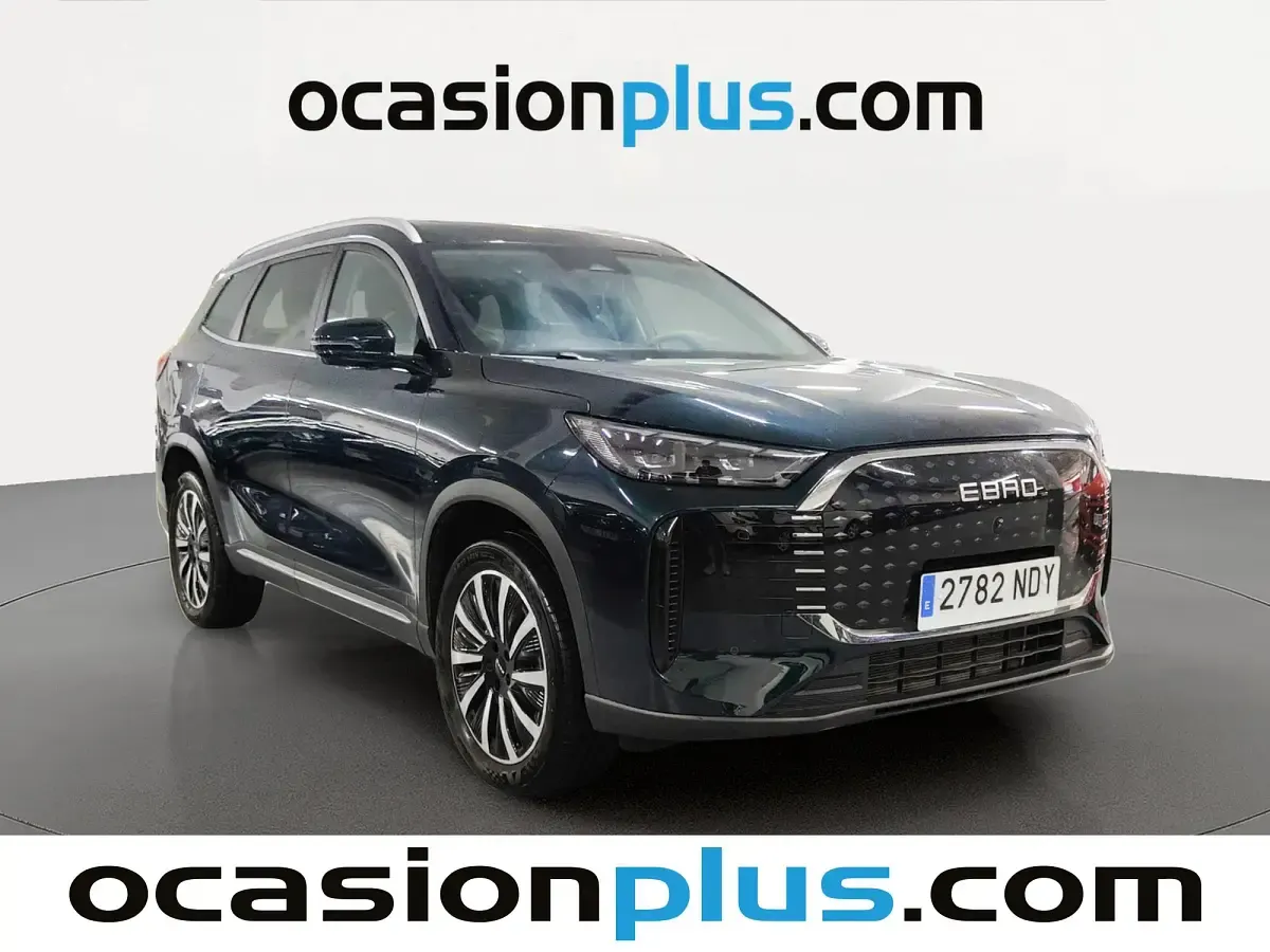 Usado Ebro s800 Luxury 347 CV (255 kW) 2025 Verde SUV