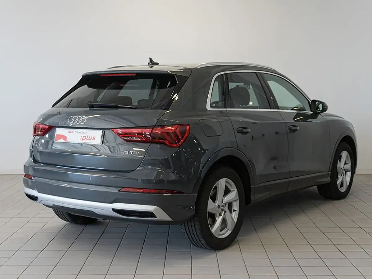 Usado Audi Q3 Advanced Plus 150 CV (110 kW) 2019 Gris SUV