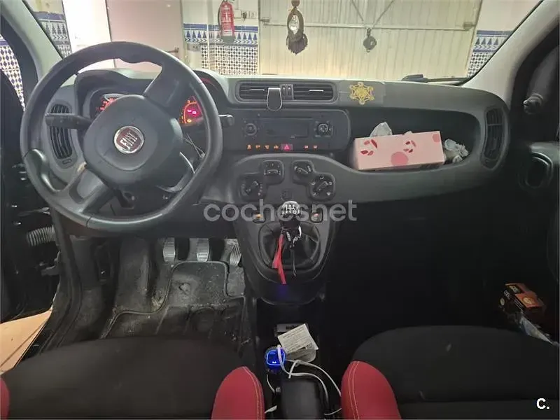 Usado Fiat Panda Easy 69 CV (50 kW) 2018 Negro Utilitario
