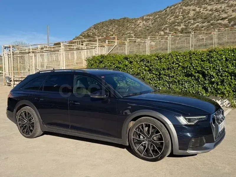 Usado Audi A6 Allroad 286 CV (210 kW) 2019 Azul Familiar