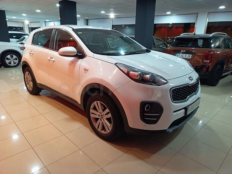 Usado Kia Sportage 132 CV (97 kW) 2017 Blanco SUV