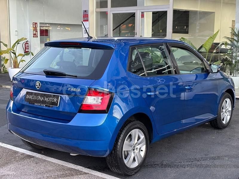 Occasion Skoda Fabia Ambition 75 PK (55 kW) 2018 Blauw Sedan