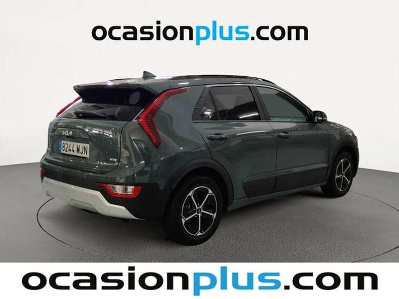 Usado Kia Niro 141 CV (103 kW) 2023 Gris SUV